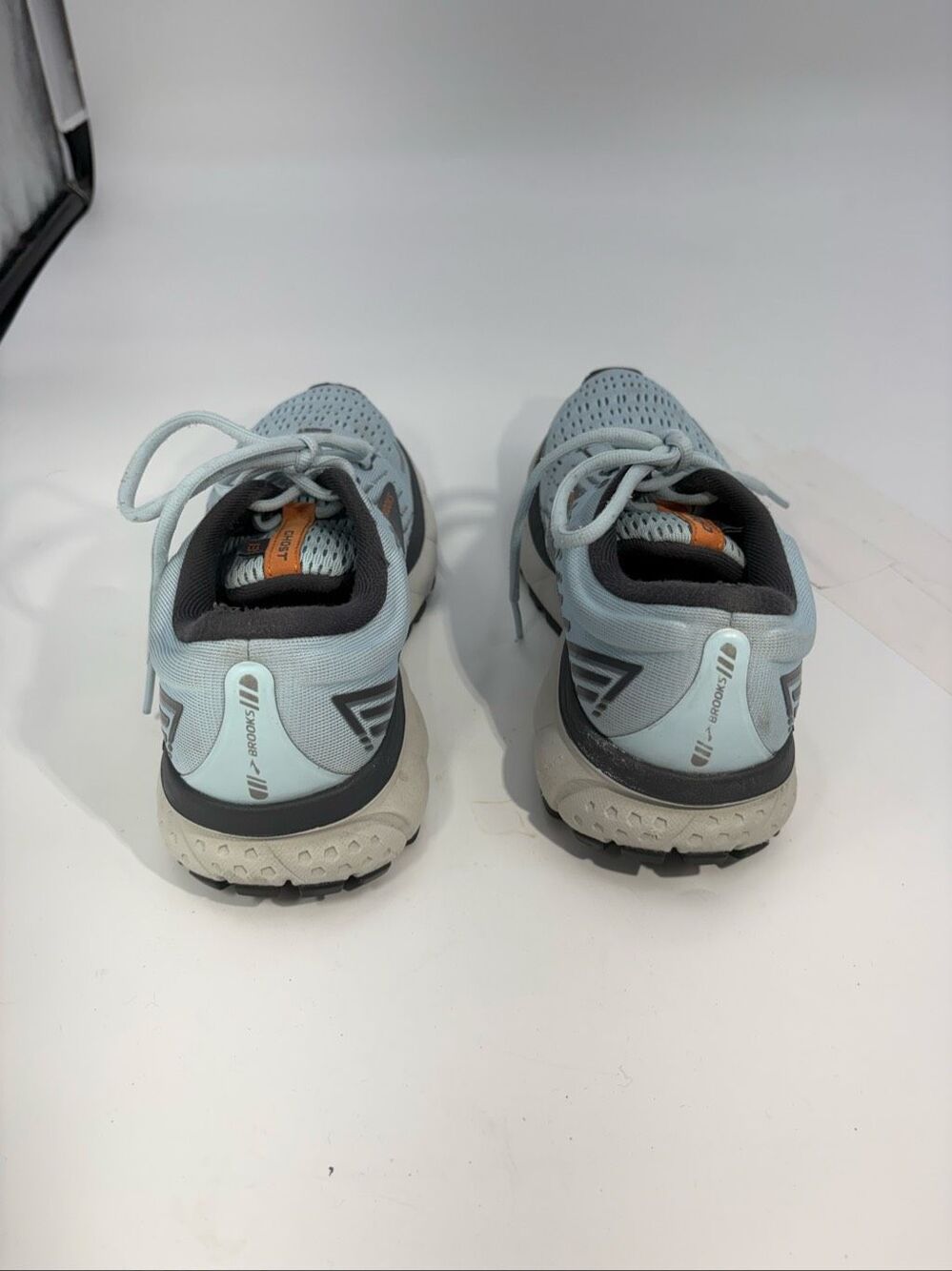 Brooks Ghost 13 Women’s Size 7.5 B Running Shoes Light Blue 120338-1B-435